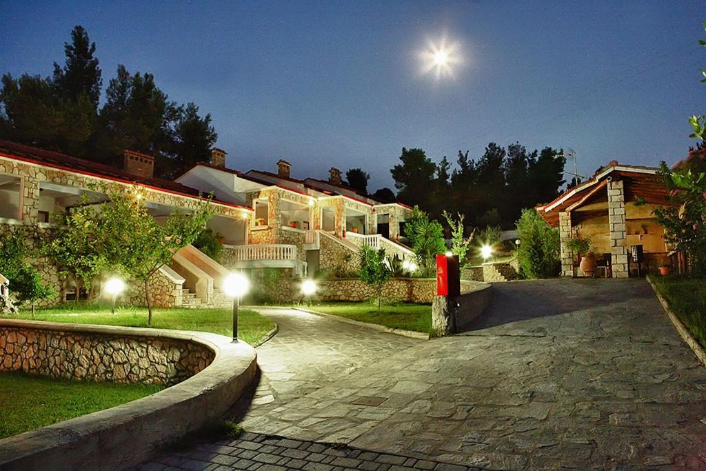 Chrouso Apartments Paliouri Exterior photo