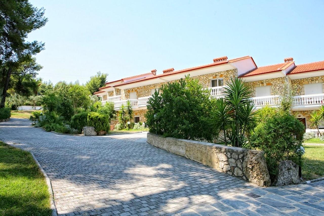 Chrouso Apartments Paliouri Exterior photo